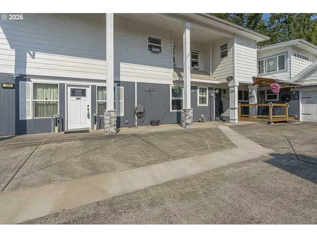 $988,000 | 211 Sunset Avenue North, Keizer, OR 97303