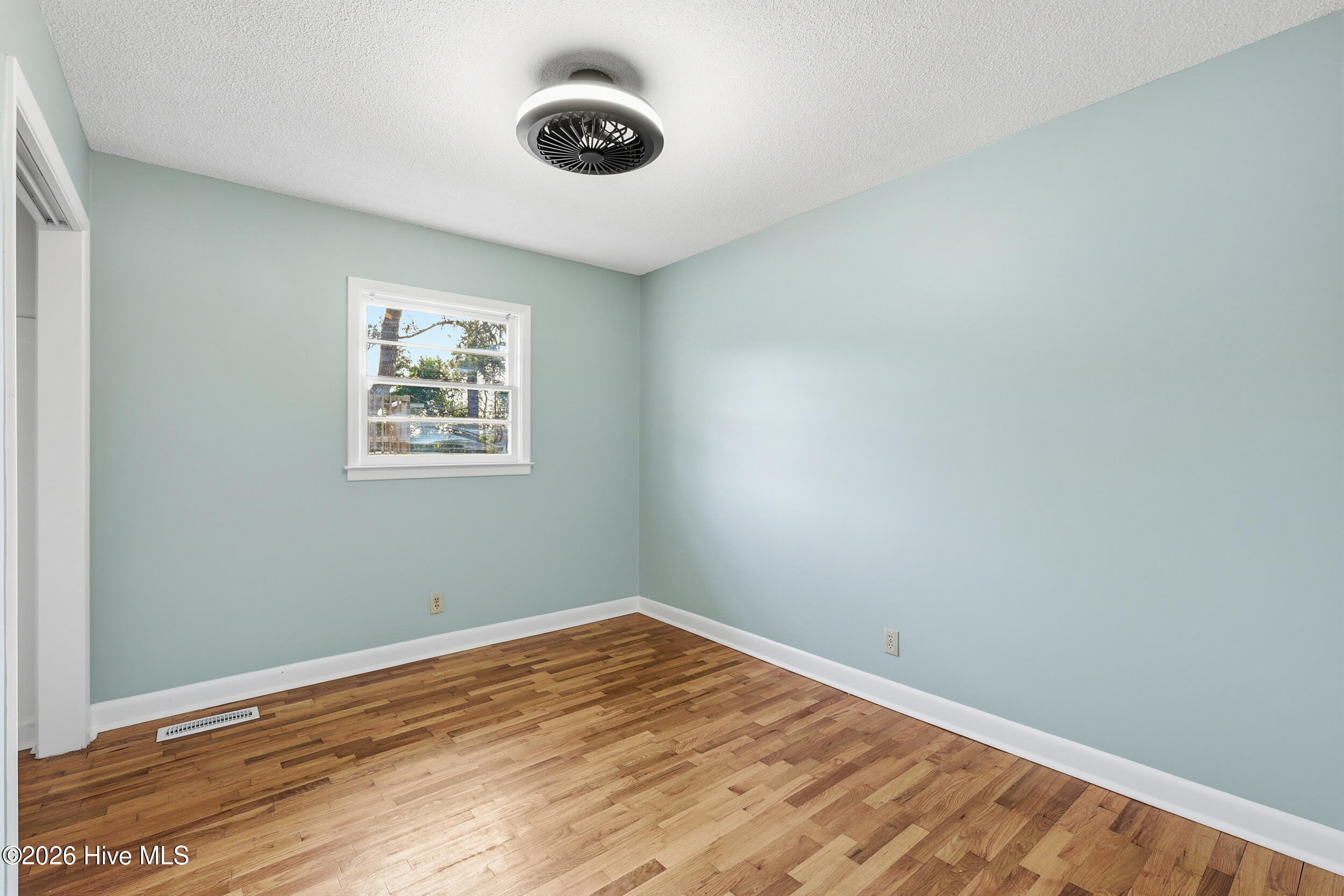 2035 North Kerr Avenue Wilmington, NC 28405 - Photo 15 of 30 16_img_7070