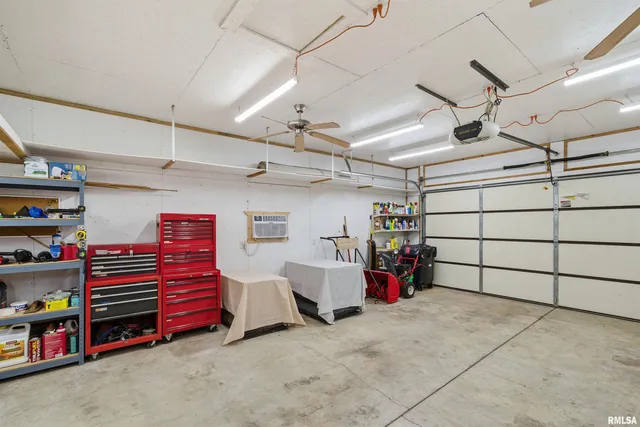 $374,900 | 729 Conn Road, Hanna City, IL 61536