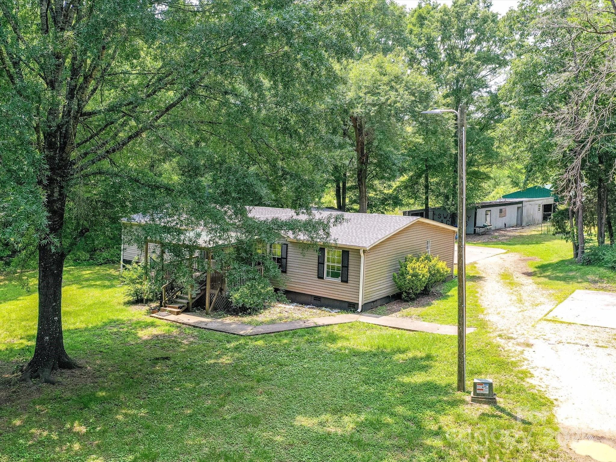 615 Hawley Road McConnells, SC 29726 - Photo 31 of 47 a view of a house with backyard