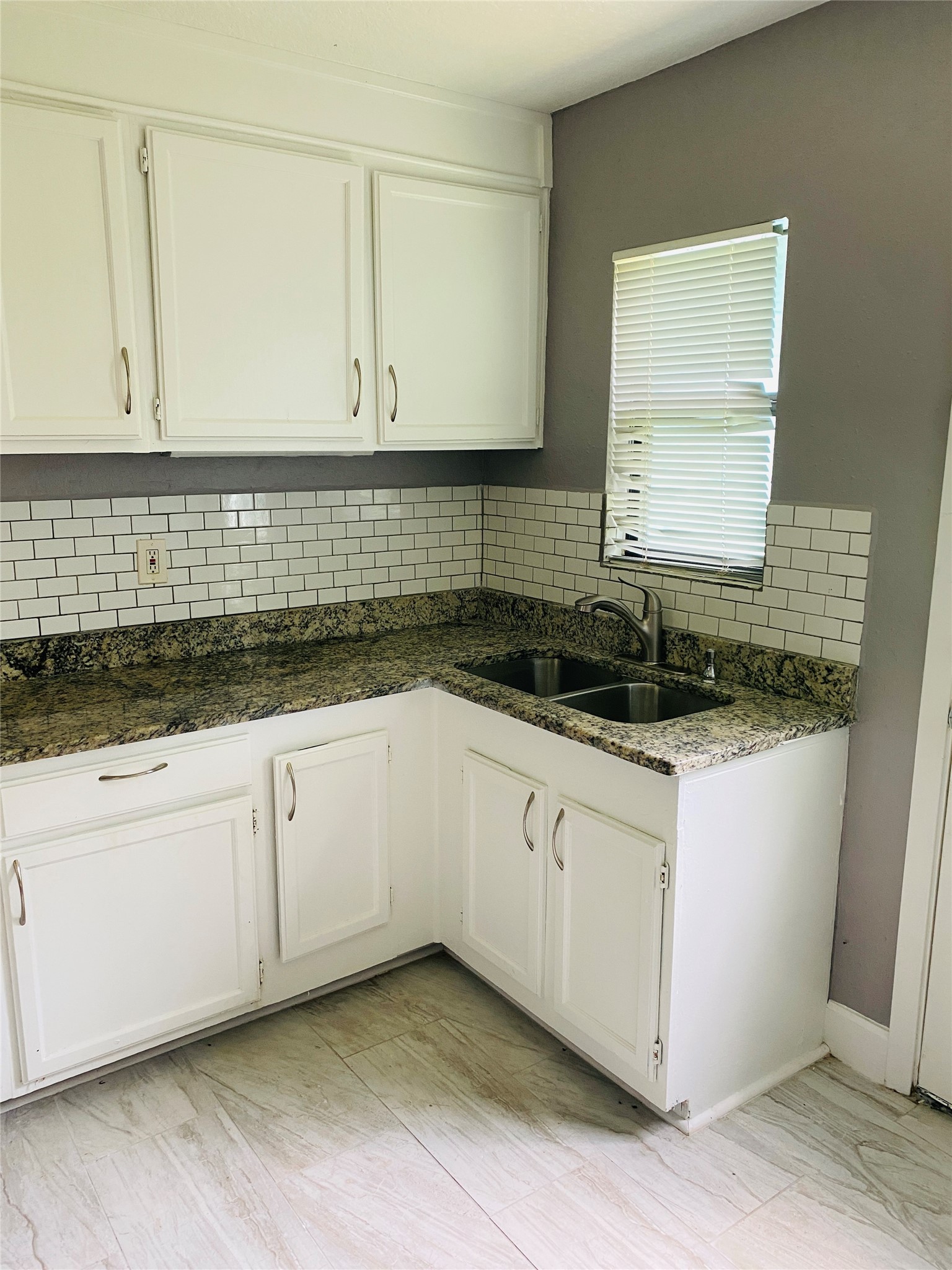 7547 Laura Koppe Road Houston, TX 77028 - Photo 10 of 11