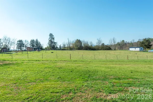 a view of a tennis court