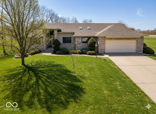 $479,900 | 727 County Rd S 100 West, Hartford City, IN 47348