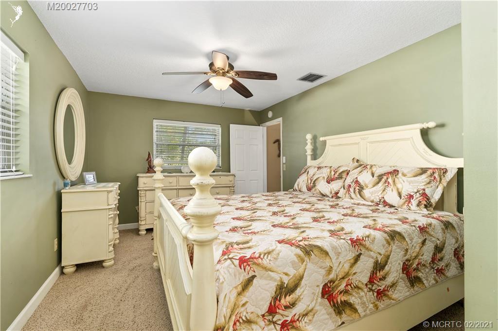4945 Southeast Manatee Terrace Stuart, FL 34997 - Photo 7 of 12 Gallery Image 7