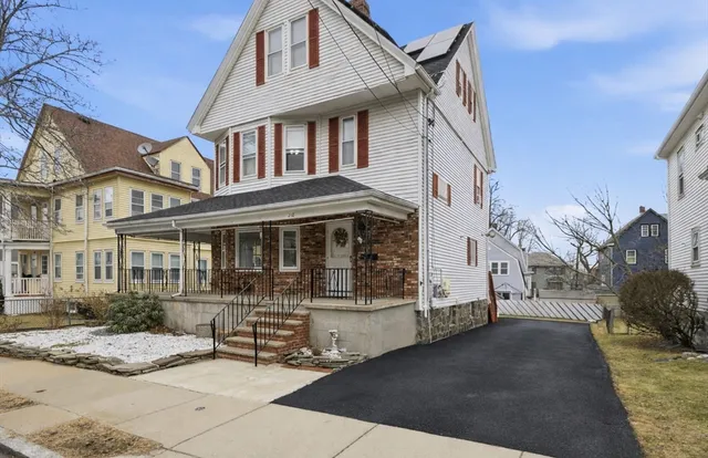 $719,000 | 210 Woodside Avenue, Winthrop, MA 02152
