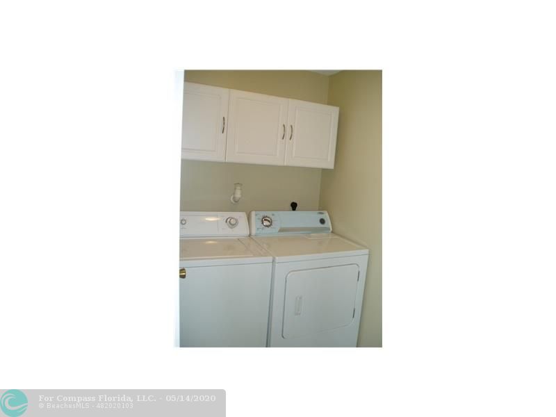 Smith Dairy West Lake Worth, FL 33467 - Photo 14 of 16 Laundry Room