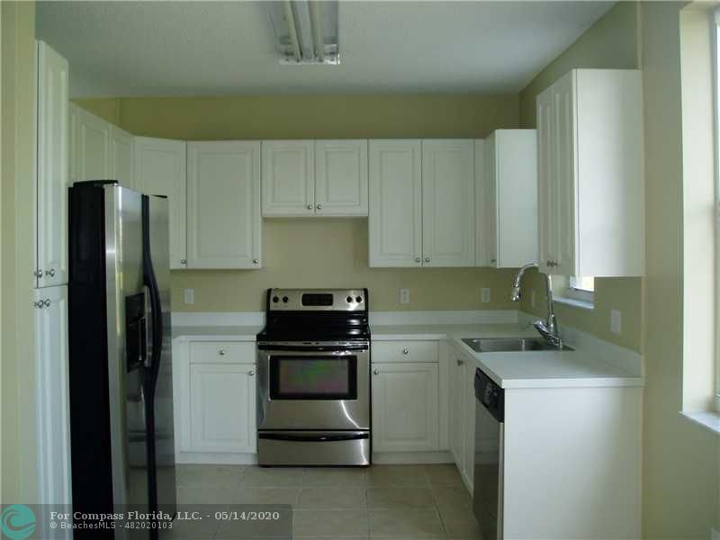 Smith Dairy West Lake Worth, FL 33467 - Photo 9 of 16 Kitchen