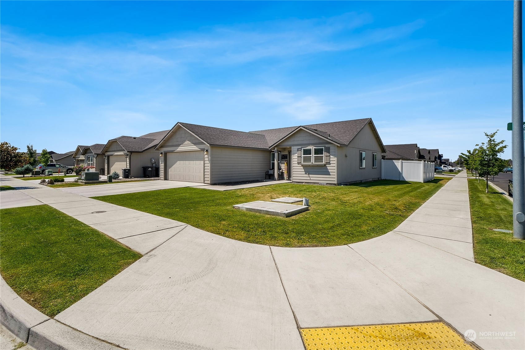 610 South Rees Street Moses Lake, WA 98837 - Photo 4 of 28 Gallery Image 4