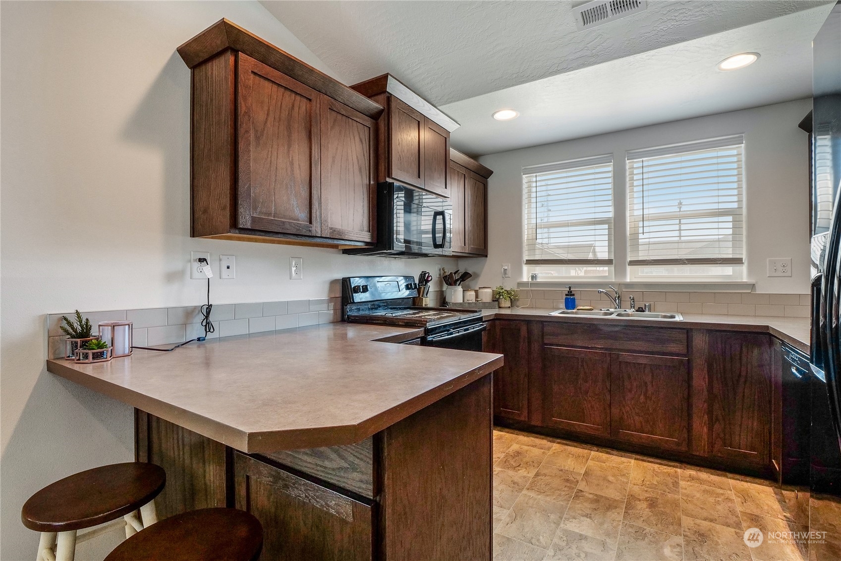 610 South Rees Street Moses Lake, WA 98837 - Photo 10 of 28 Gallery Image 10