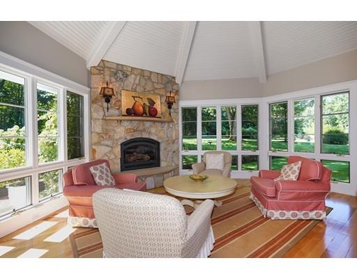15 Longview Road Chelmsford, MA 01824 - Photo 2 of 28 Gallery Image 2