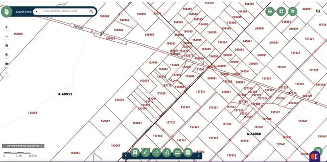 $305,000 | 524 St Sweeny Tx 77480, Sweeny, TX 77480