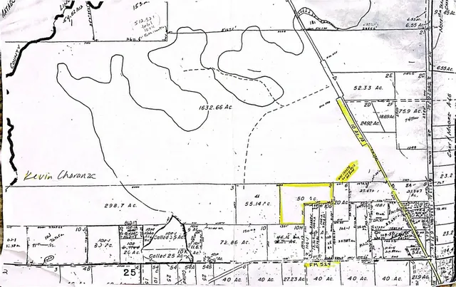 a picture of a field