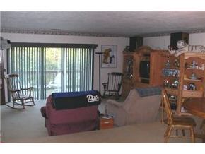 137 Middlesex Road, Unit 137 Merrimack, NH 03054 - Photo 3 of 9
