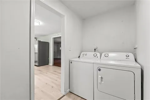 $199,900 | 9217 Oak Street, Kansas City, MO 64114