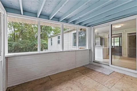 $199,900 | 9217 Oak Street, Kansas City, MO 64114