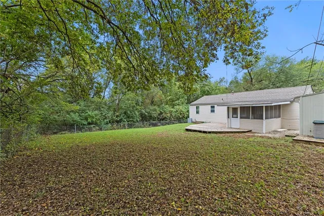 $199,900 | 9217 Oak Street, Kansas City, MO 64114