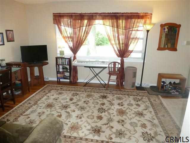 1 Dowling Road Colonie, NY 12205 - Photo 9 of 21 Photo 9