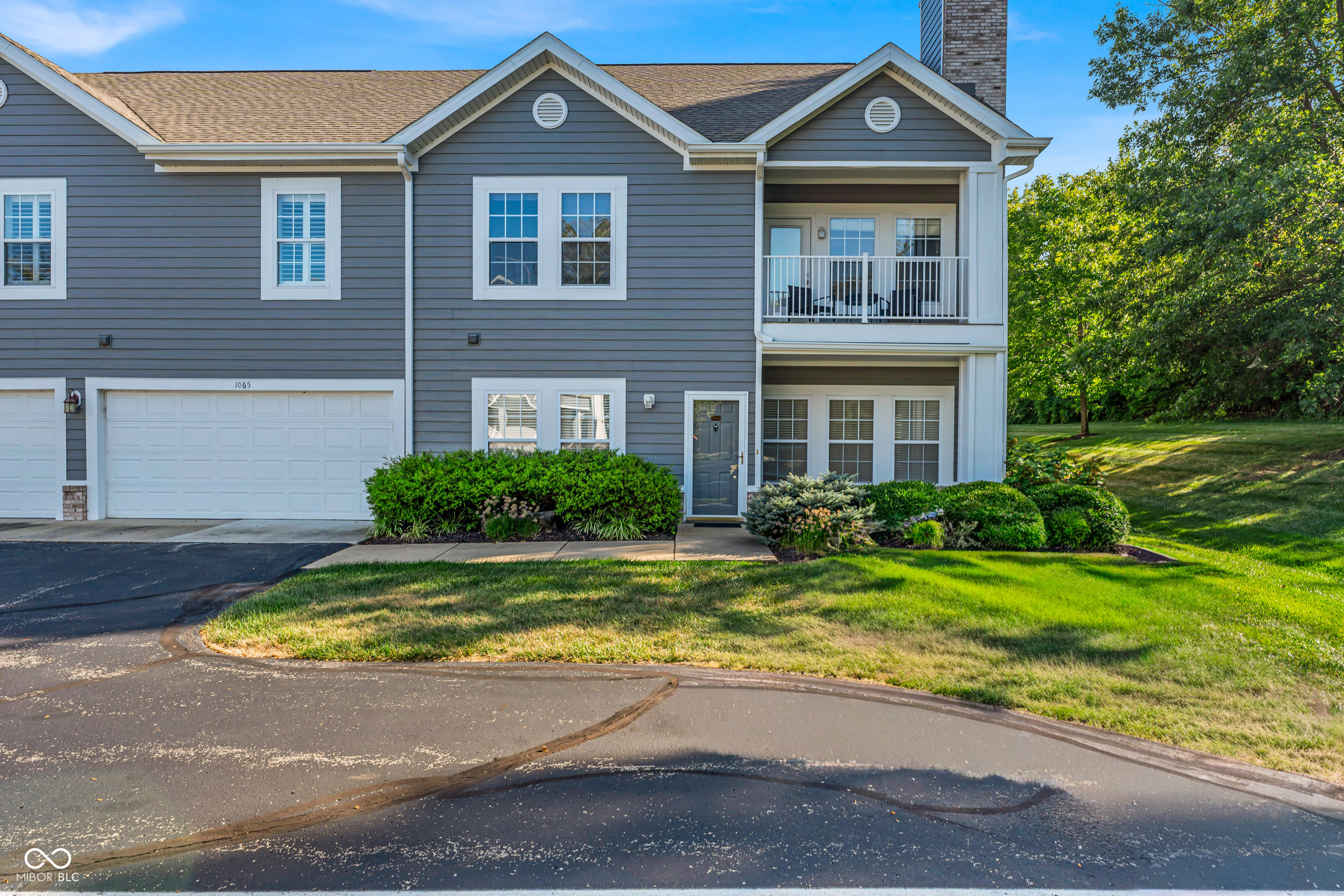 1065 Falcon Ridge Carmel, IN 46280 - Photo 1 of 30 Gallery Image 1