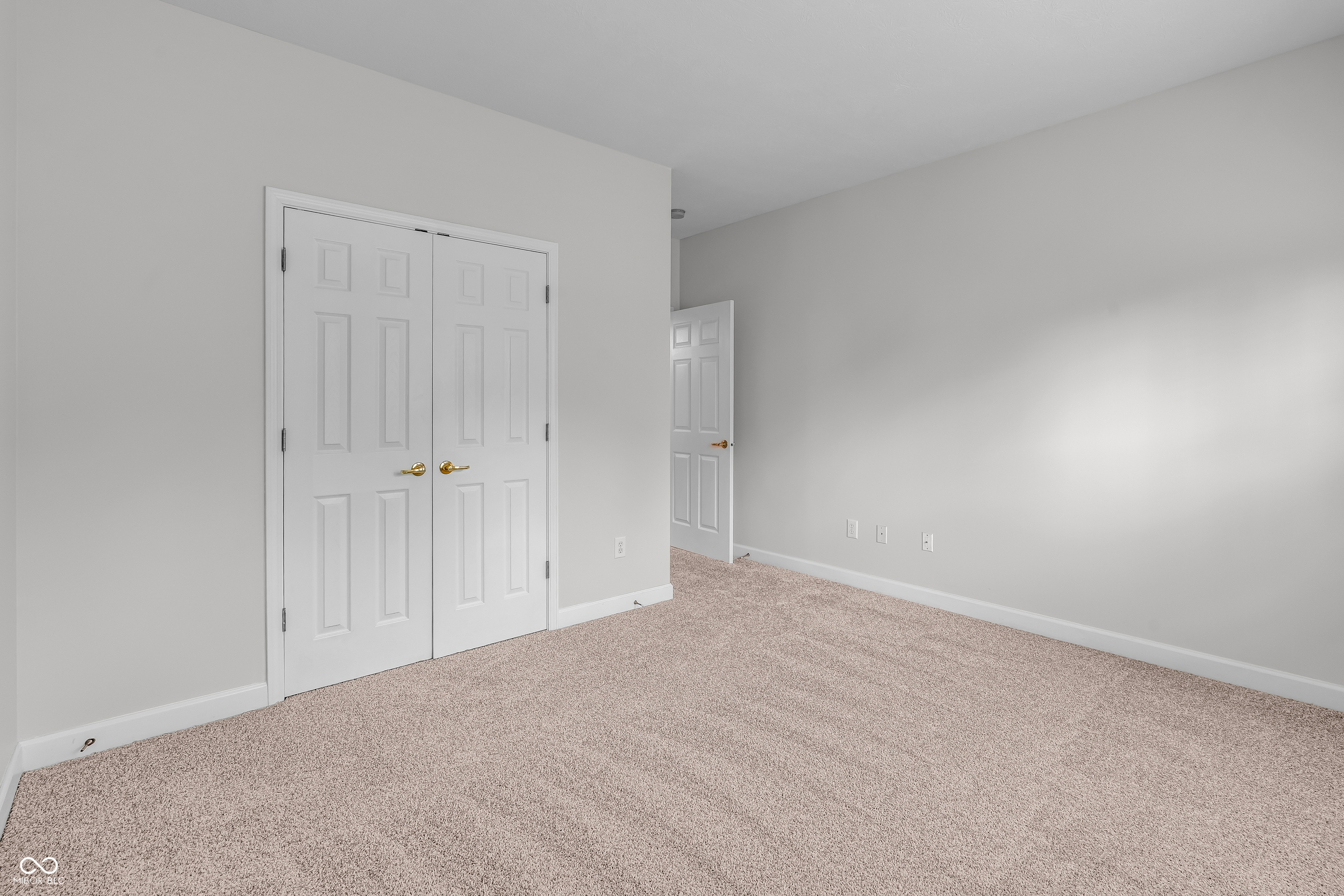 1065 Falcon Ridge Carmel, IN 46280 - Photo 15 of 30 Gallery Image 15