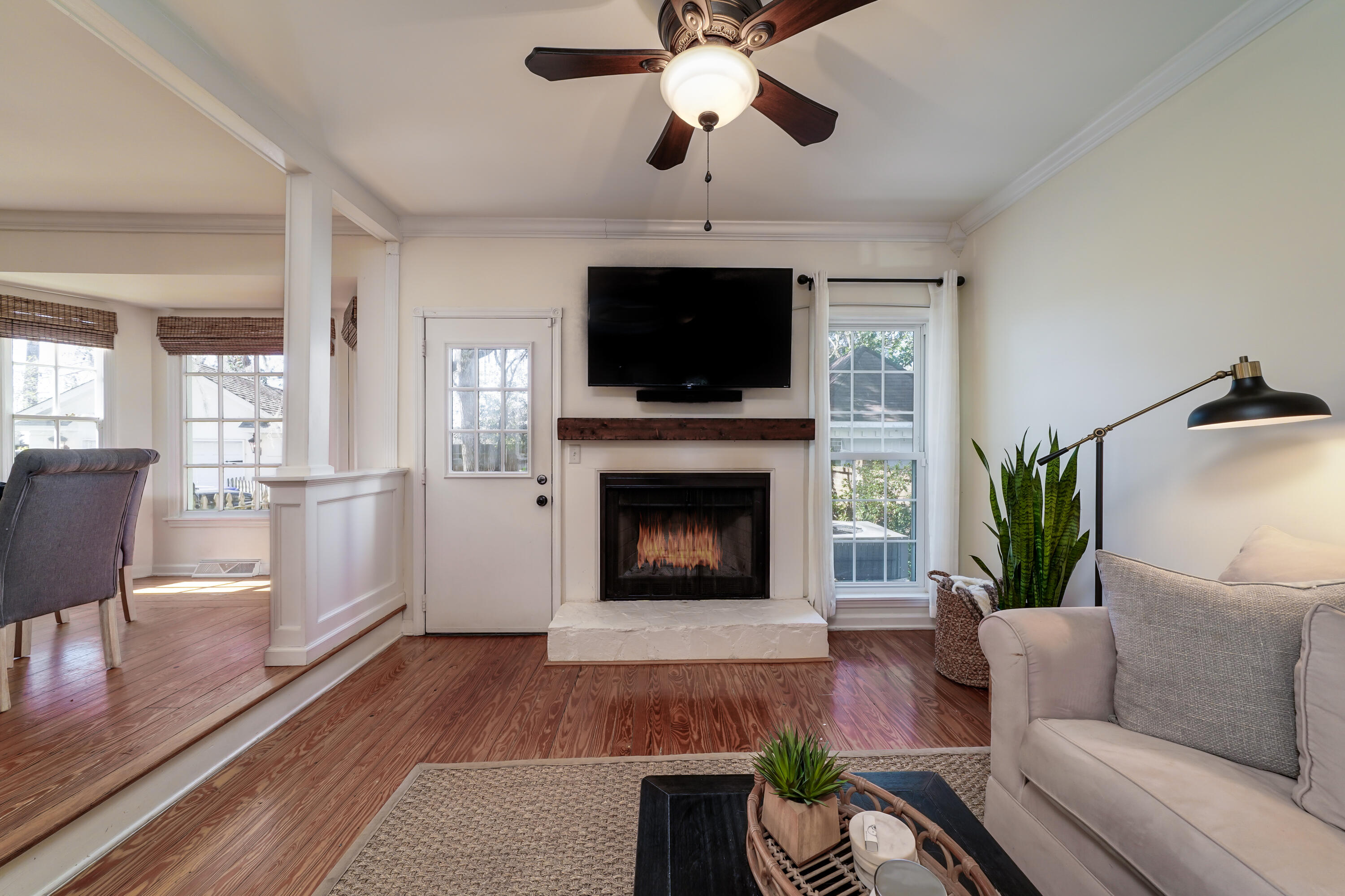 999 Governors Road Mount Pleasant, SC 29464 - Photo 8 of 28 999Governor-20