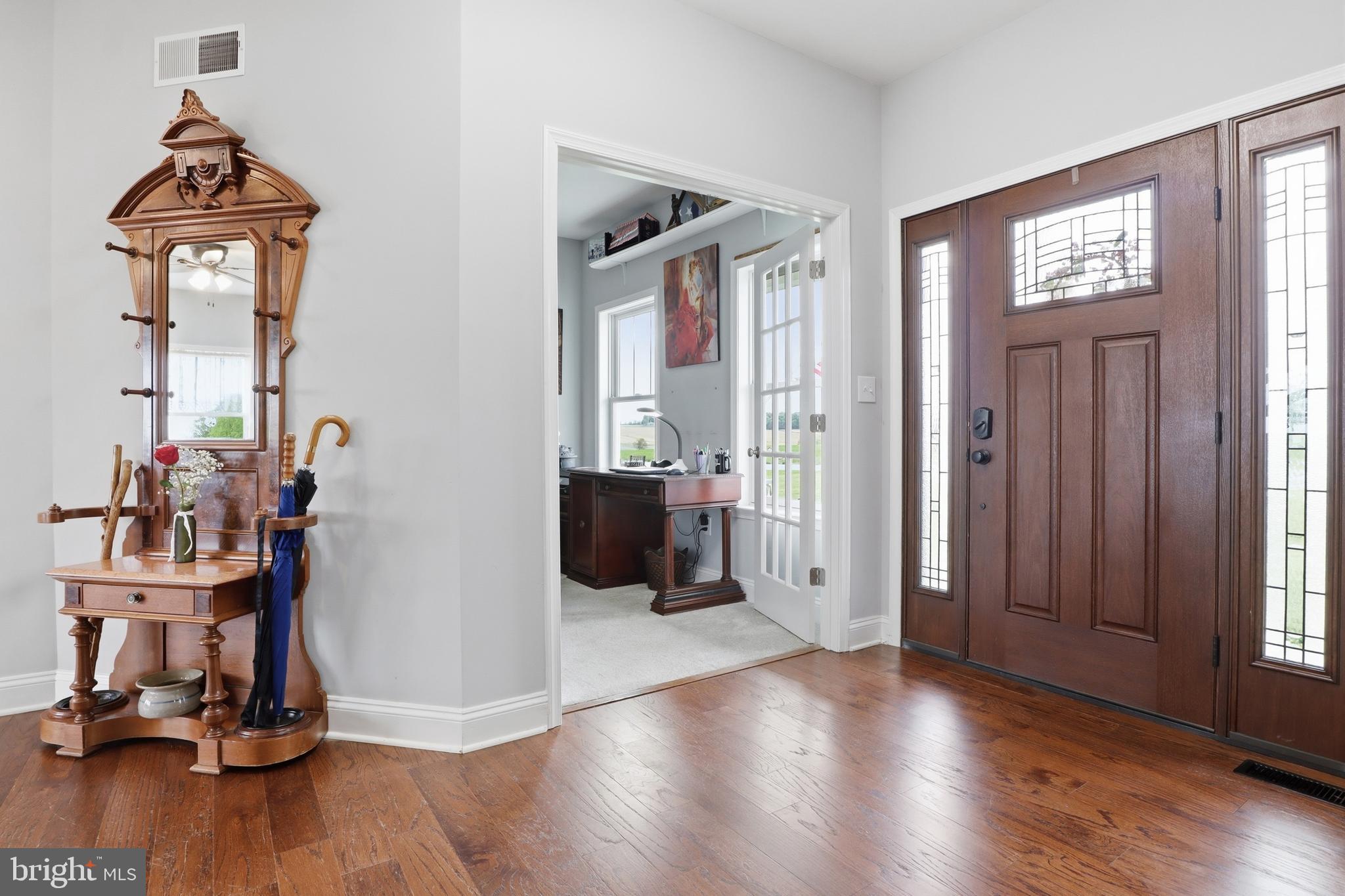 6792 Hickory Road Stewartstown, PA 17363 - Photo 11 of 69 Gallery Image 11