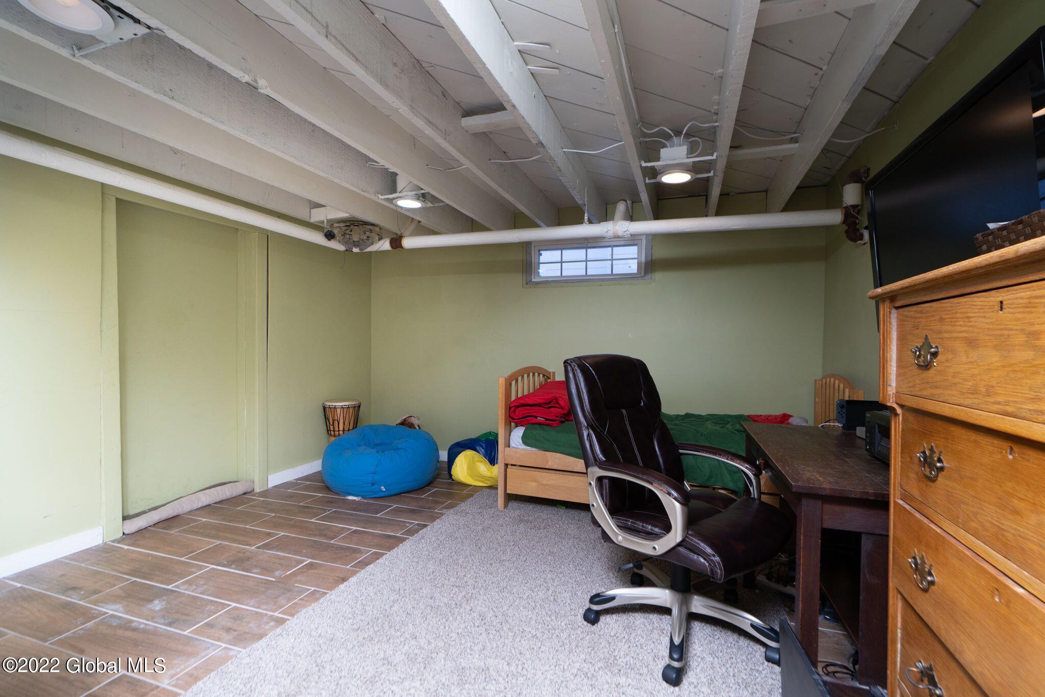 130 Vley Road Scotia, NY 12302 - Photo 25 of 34 PCplTOBs