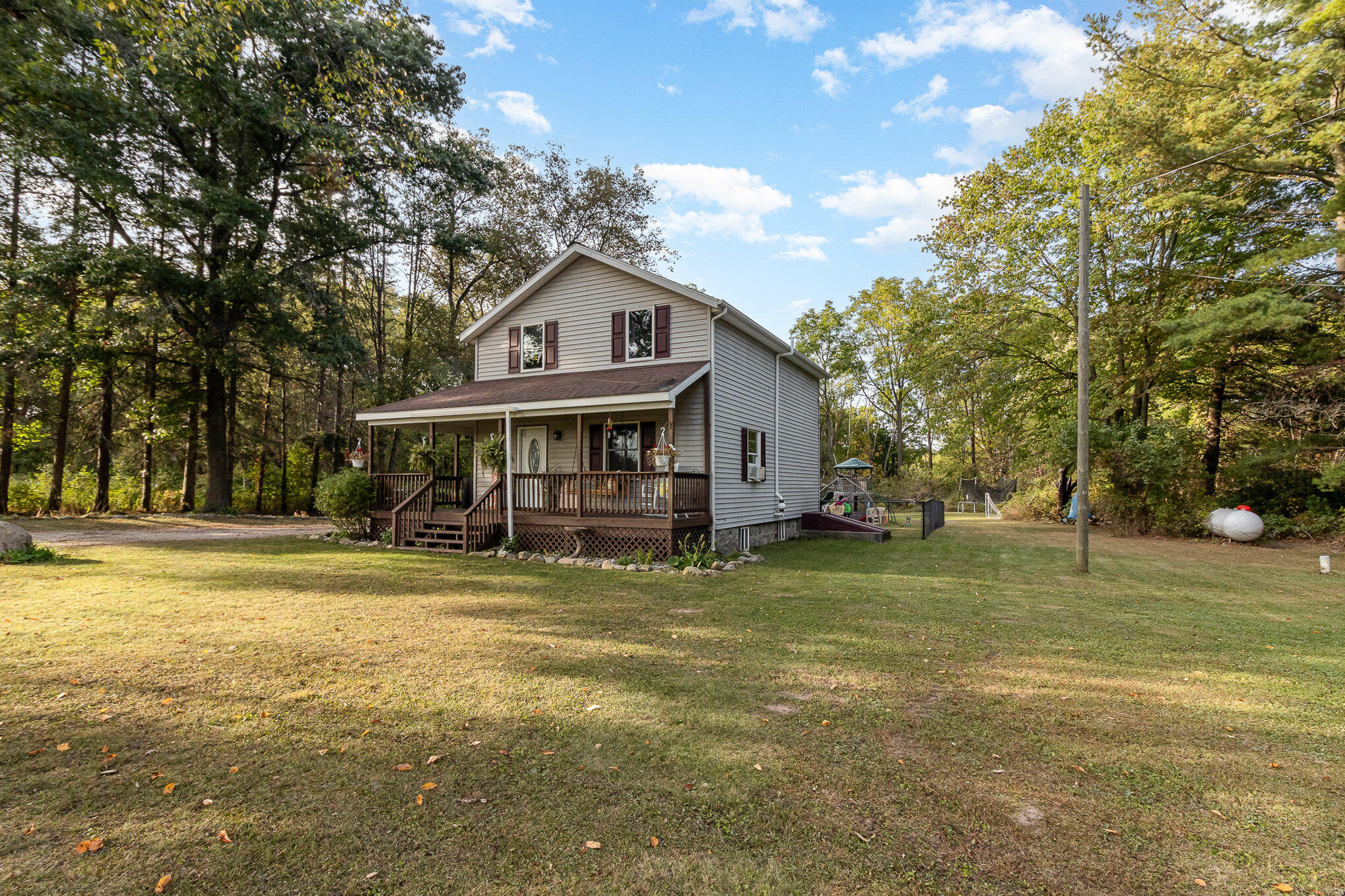 11594 West Drew Road Remus, MI 49340 - Photo 5 of 34 003_37_22594_drew_-edit
