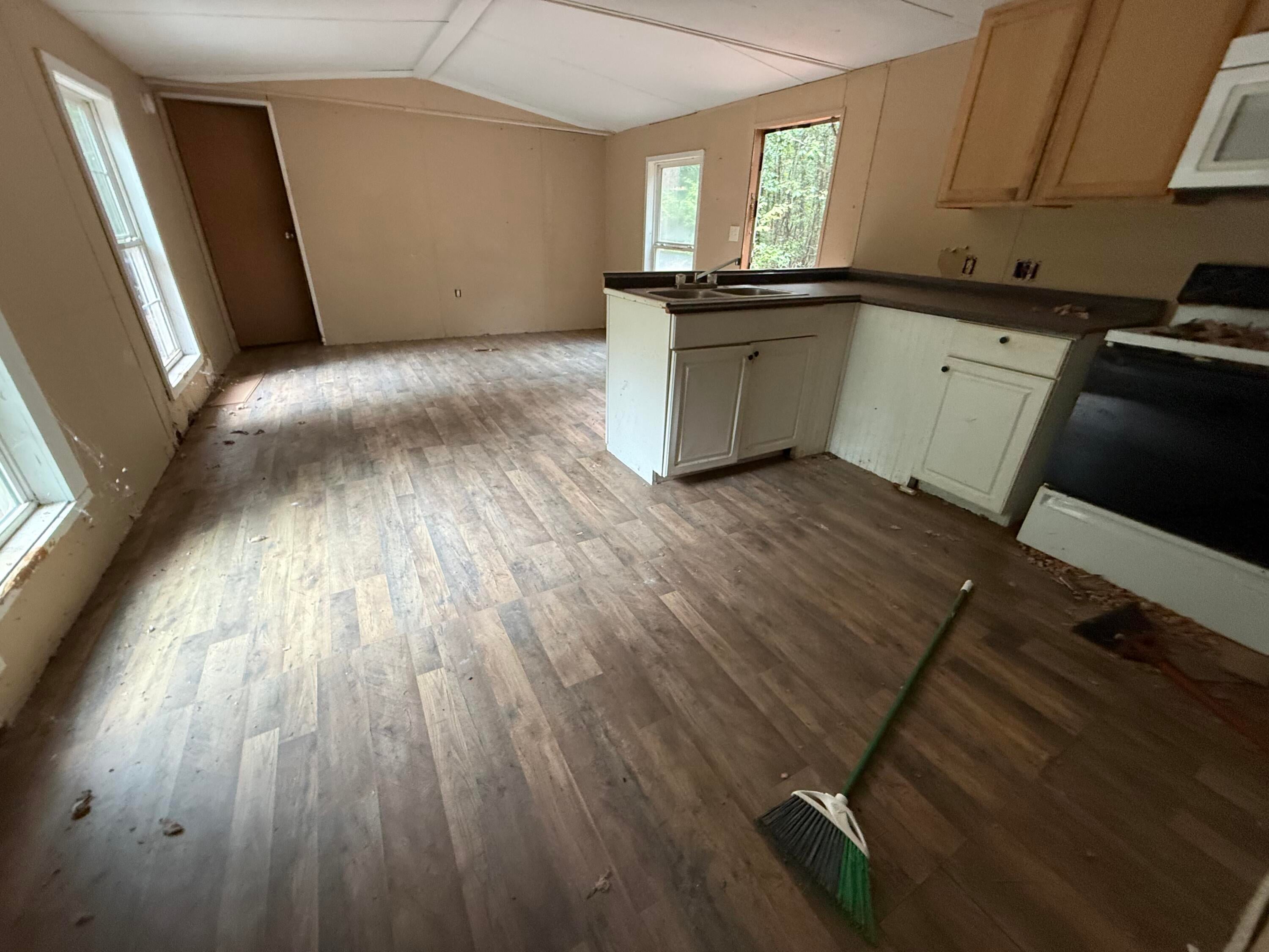 718 Williston Road Beech Island, SC 29842 - Photo 4 of 8 Gallery Image 4