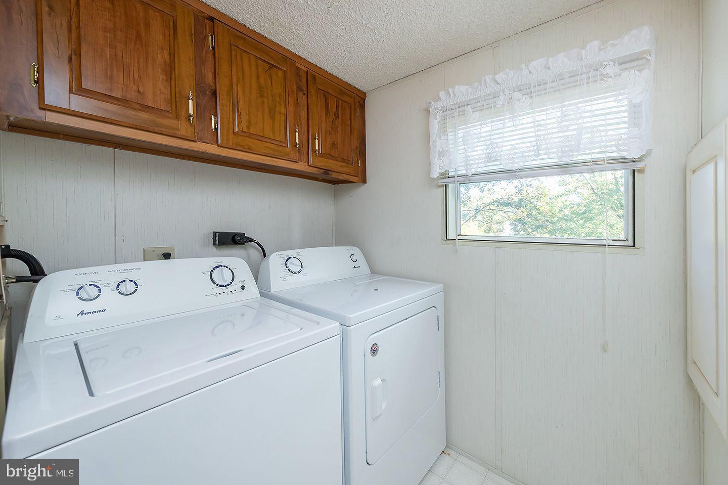 85 Hickory Avenue Mantua, NJ 08051 - Photo 14 of 30 8X8 laundry