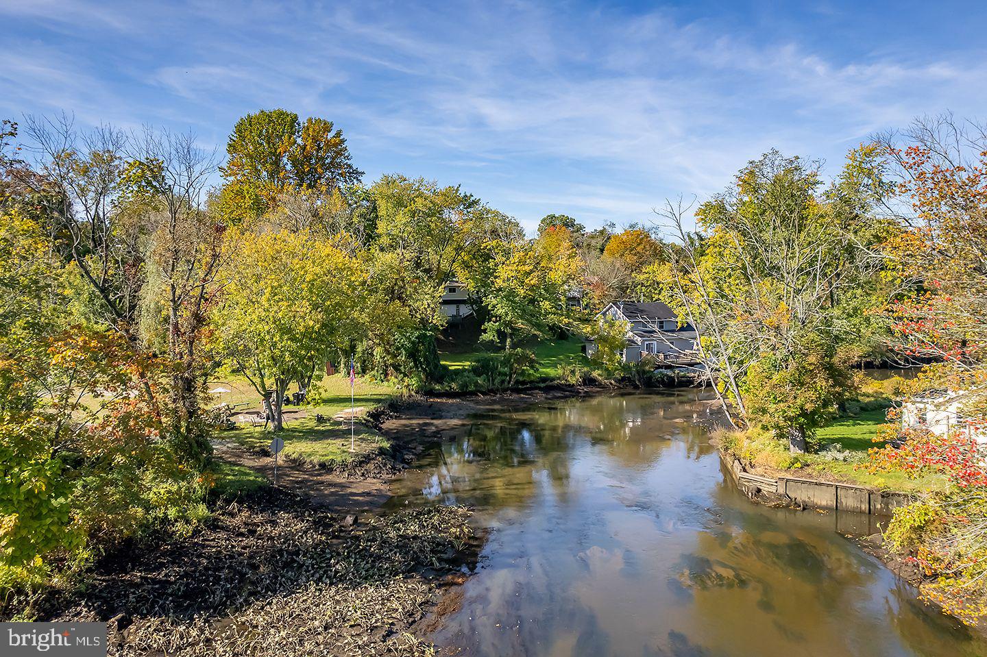 85 Hickory Avenue Mantua, NJ 08051 - Photo 3 of 30