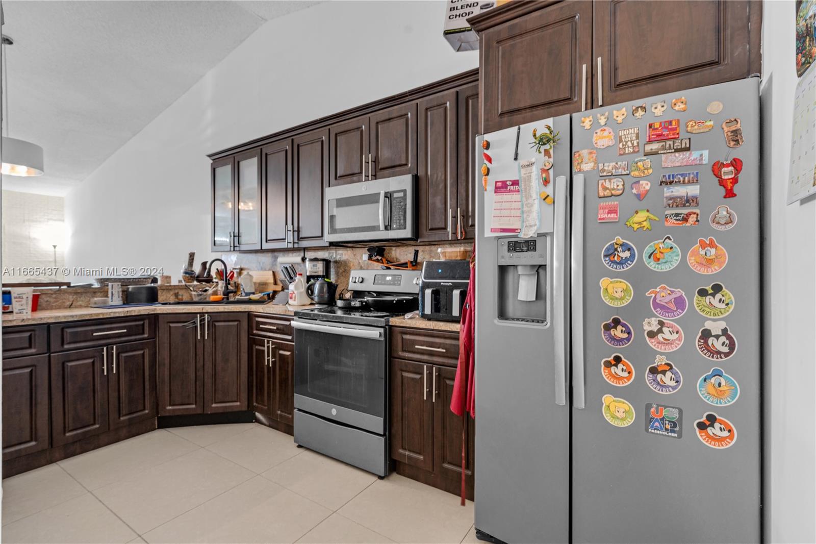 14724 Southwest 63rd Lane Miami, FL 33193 - Photo 6 of 21