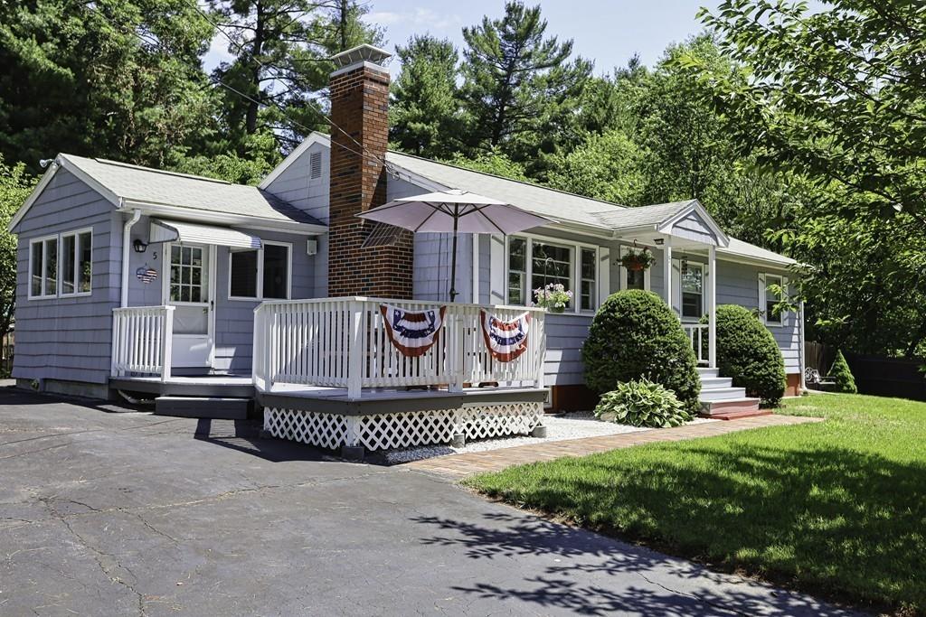 5 Marilyn Road Billerica, MA 01821 - Photo 1 of 34