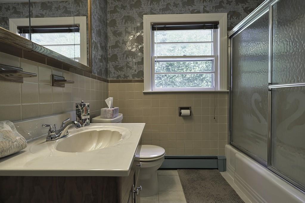 5 Marilyn Road Billerica, MA 01821 - Photo 19 of 34