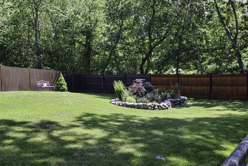 5 Marilyn Road Billerica, MA 01821 - Photo 4 of 34