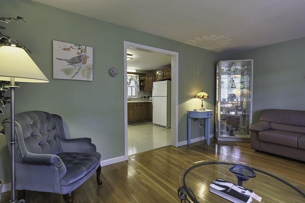 5 Marilyn Road Billerica, MA 01821 - Photo 9 of 34