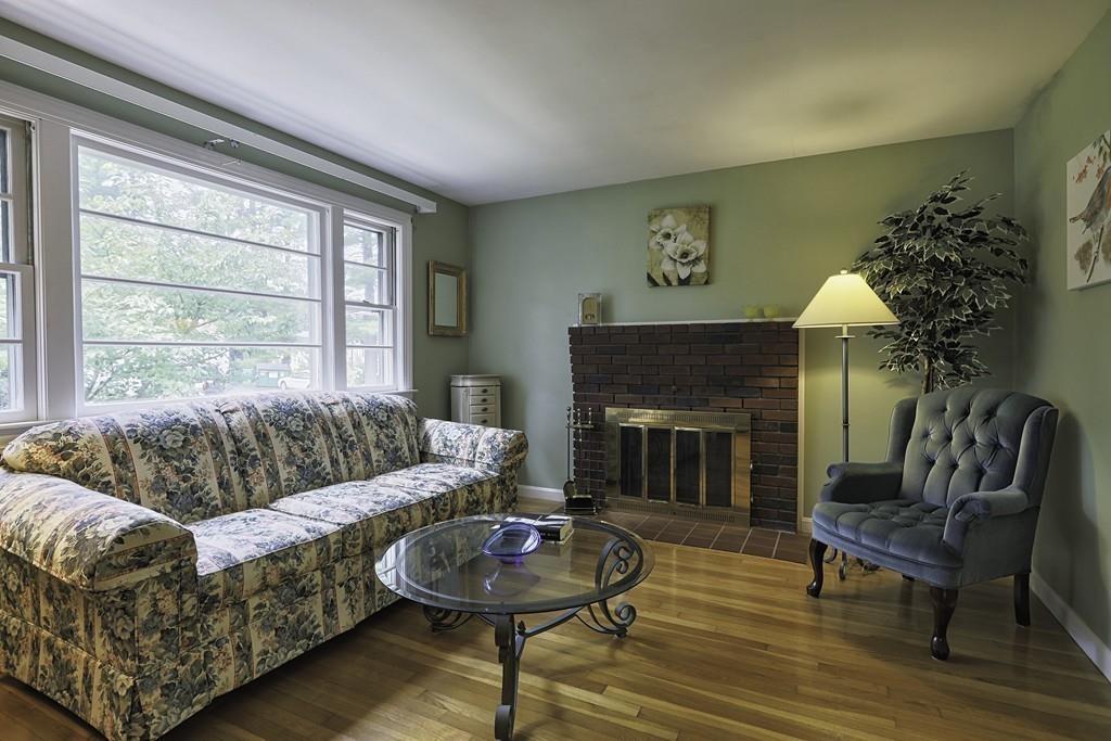 5 Marilyn Road Billerica, MA 01821 - Photo 10 of 34
