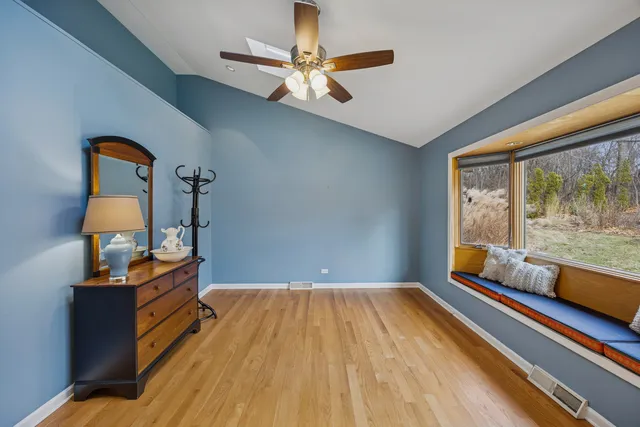 $310,000 | 1723 Oak Lane Road, Flossmoor, IL 60422