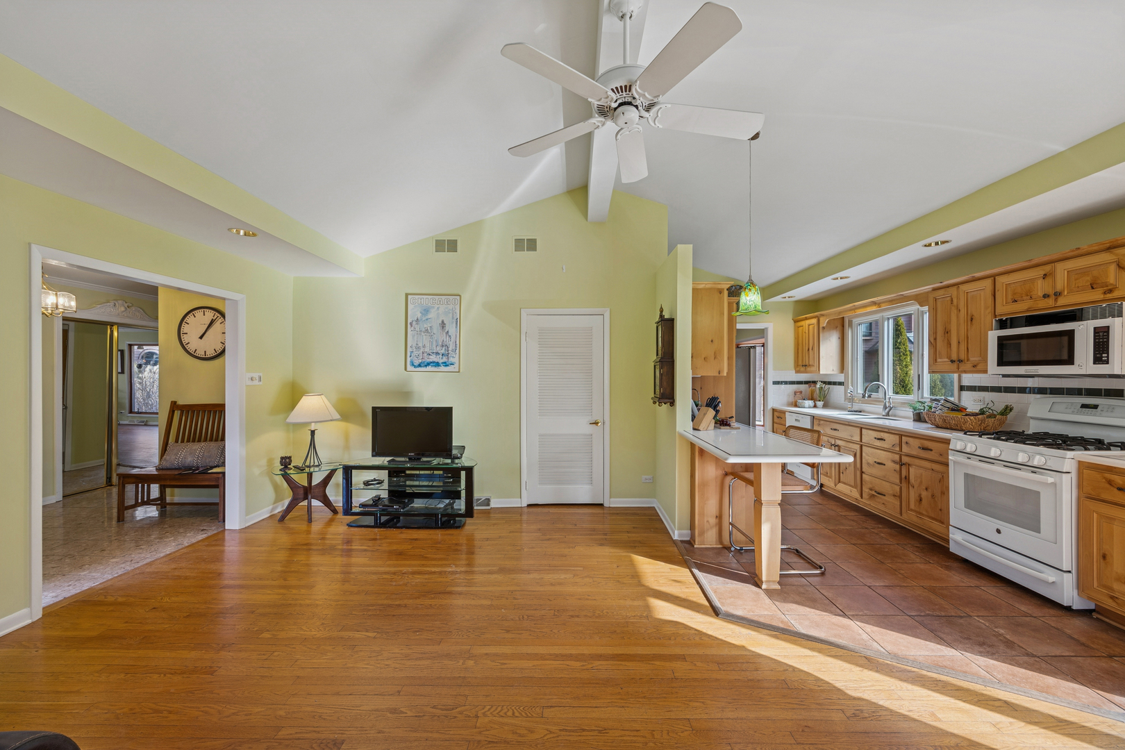 1723 Oak Lane Road Flossmoor, IL 60422 - Photo 3 of 20