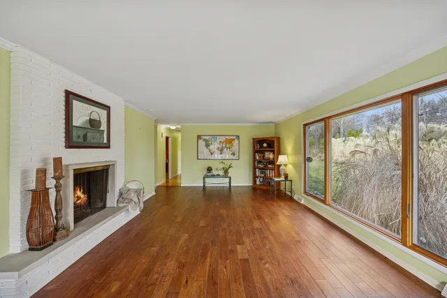 $310,000 | 1723 Oak Lane Road, Flossmoor, IL 60422