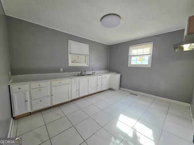 $1,500 | 1492 Virginia Avenue, Macon, GA 31204