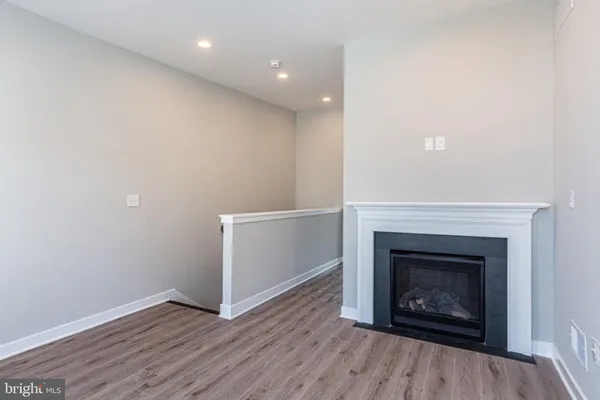 $329,900 | 846 Edmondson Avenue, Baltimore, MD 21201