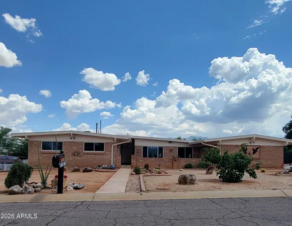 $430,000 | 2980 East Oriole Drive, Sierra Vista, AZ 85635