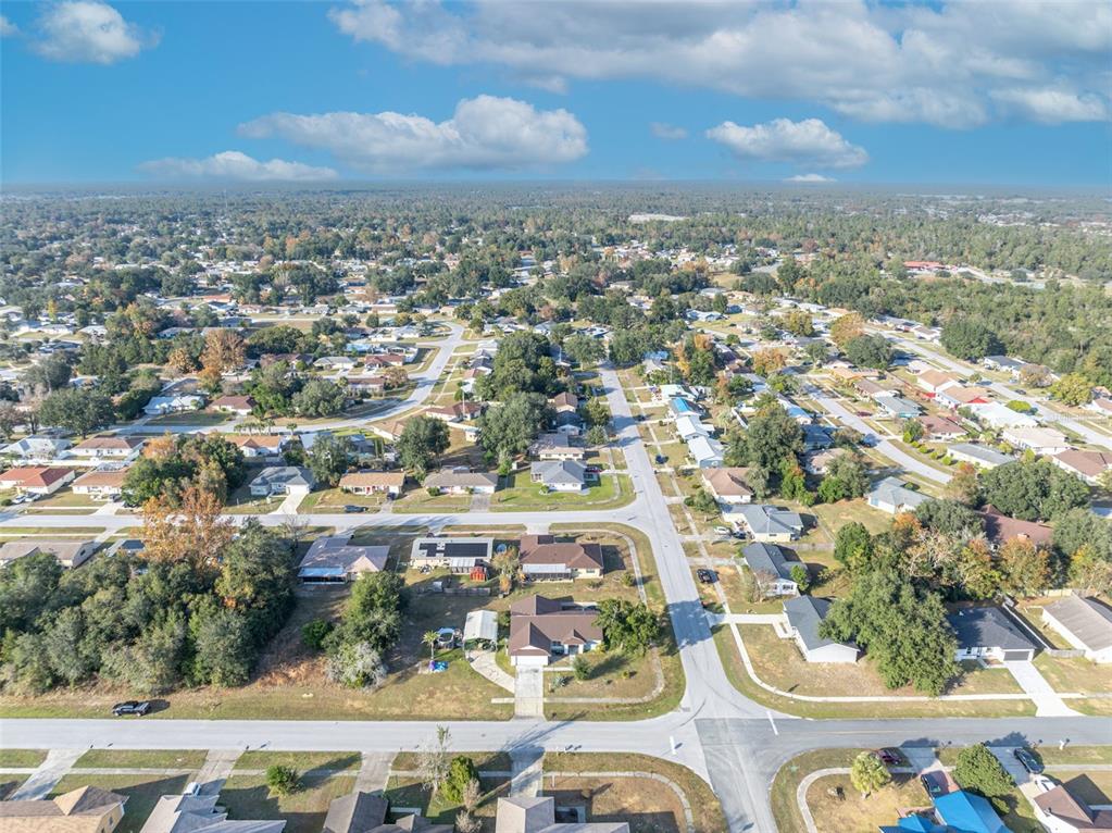 15215 Southwest 39th Circle Ocala, FL 34473 - Photo 46 of 55