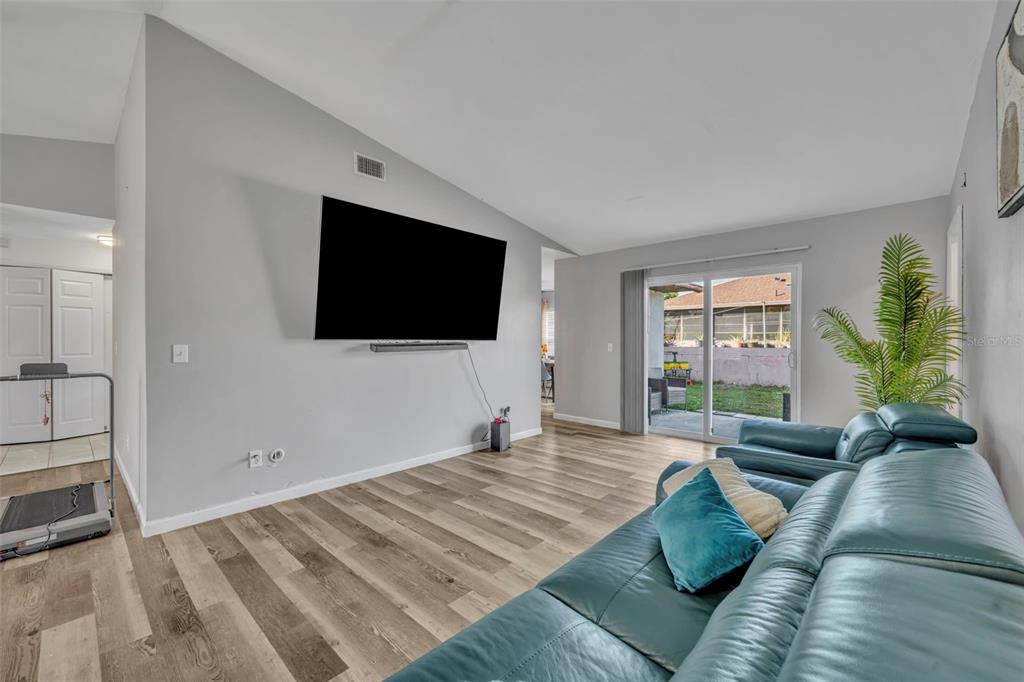 15215 Southwest 39th Circle Ocala, FL 34473 - Photo 6 of 55