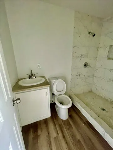 $1,100 | 3510 Fox Drive, Unit 8, Baytown, TX 77521