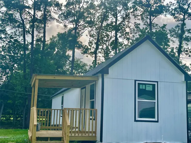 $1,100 | 3510 Fox Drive, Unit 8, Baytown, TX 77521