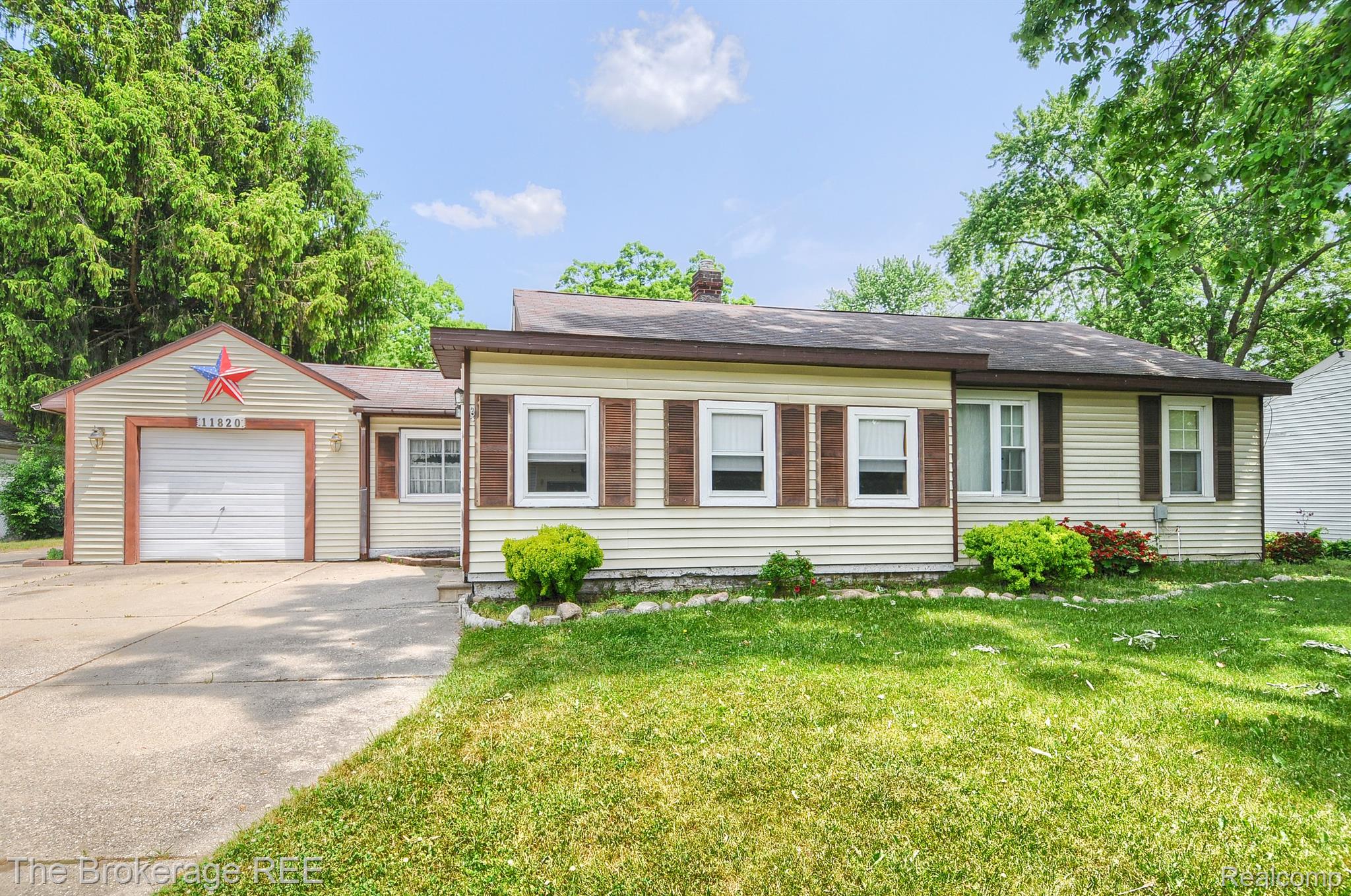 11820 Benson Road Mount Morris, MI 48458 - Photo 1 of 27 Gallery Image 1