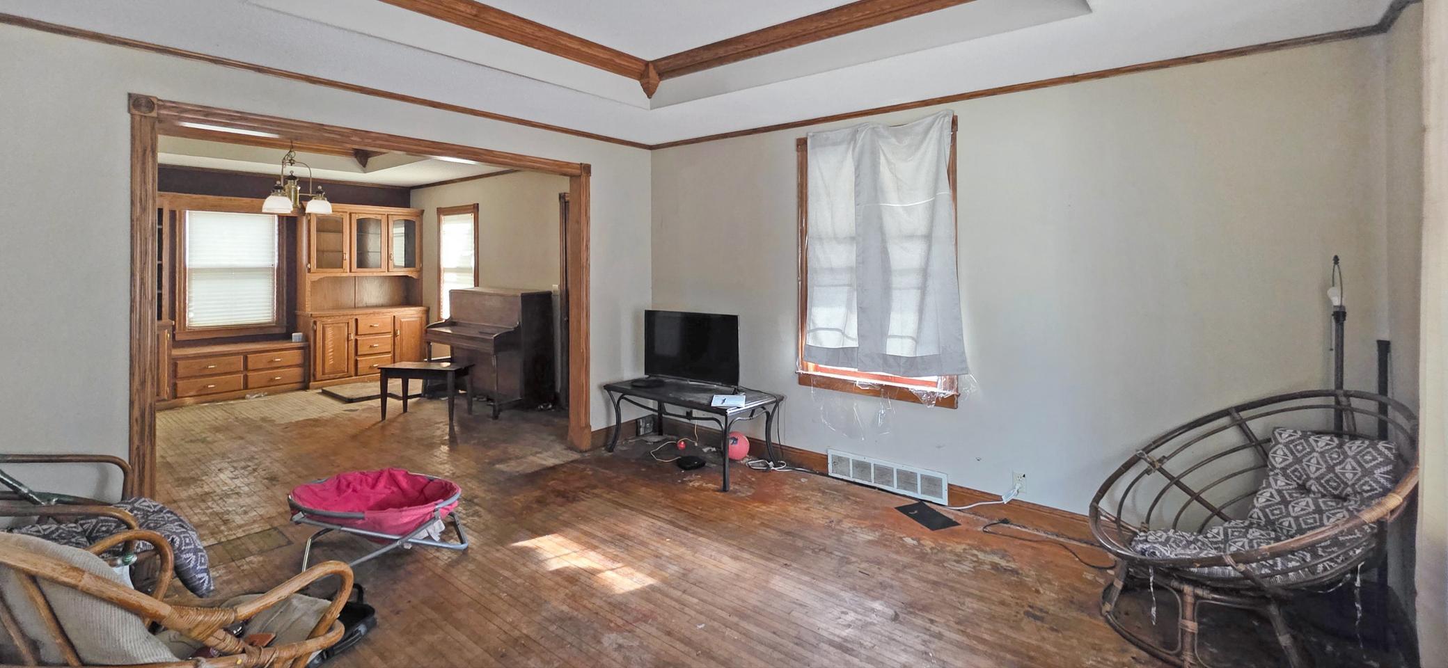 210 Delaware Avenue Adrian, MN 56110 - Photo 2 of 21