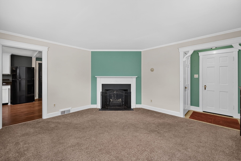 414 Archer Street Fall River, MA 02720 - Photo 11 of 36