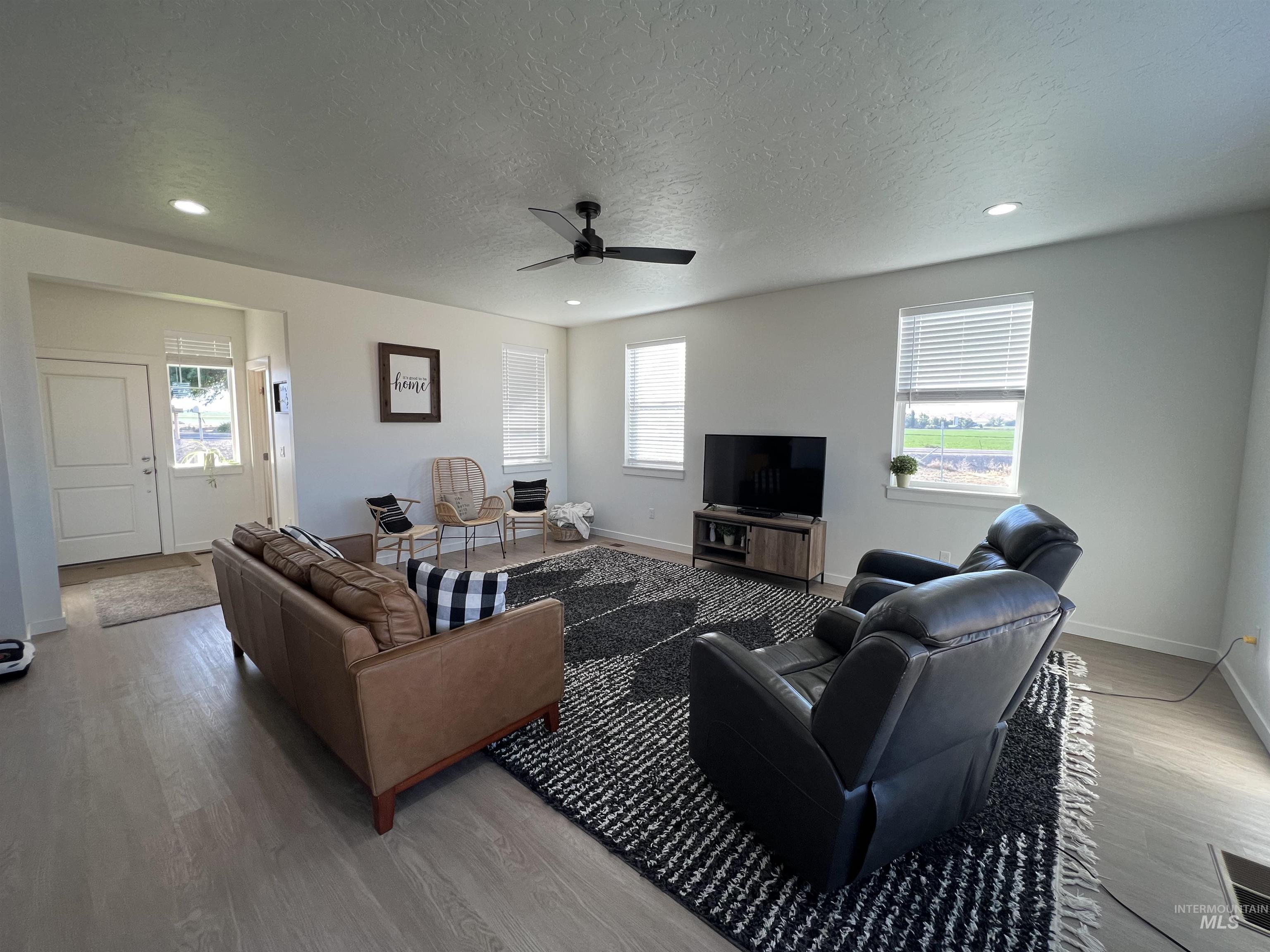 734 Hill Road Melba, ID 83641 - Photo 14 of 50